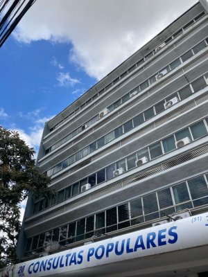 Conjunto/Sala com 81m² no bairro Centro em Canoas para Alugar