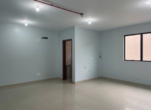 Conjunto/Sala com 40m² no bairro Marechal Rondon em Canoas para Alugar