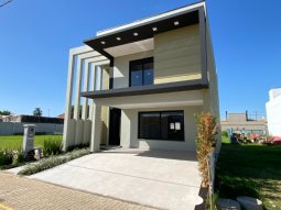 Casa Condominio com 177m², 3 dormitórios no bairro Rio Branco em Canoas para Comprar