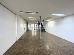 Loja com 76m² no bairro Centro em Canoas para Alugar