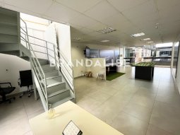 Loja com 85m² no bairro Centro em Canoas para Alugar