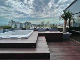 Cobertura com 303m², 3 dormitórios no bairro Centro em Canoas para Comprar