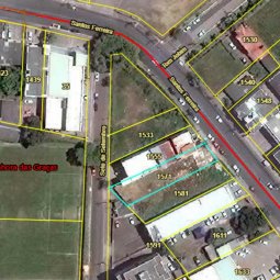 Terreno com 550m² no bairro Marechal Rondon em Canoas para Comprar