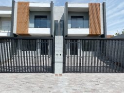 Sobrado com 169m², 3 dormitórios no bairro São José em Canoas para Comprar