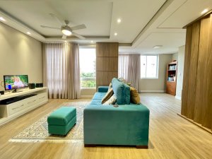 Apartamento com 161m², 3 dormitórios no bairro Centro em Canoas para Comprar