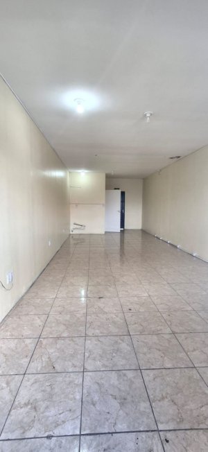 Conjunto/Sala com 48m² no bairro Centro em Canoas para Alugar