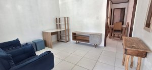 Casa com 40m², 1 dormitório no bairro Rio Branco em Canoas para Alugar