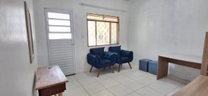 Casa com 40m², 1 dormitório no bairro Rio Branco em Canoas para Alugar