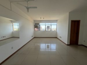 Conjunto/Sala com 43m² no bairro Centro em Canoas para Alugar