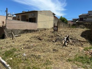 Terreno com 240m² no bairro São José em Canoas para Comprar