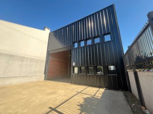 Depósito/Pavilhão com 350m² no bairro Nossa Senhora das Graças em Canoas para Alugar