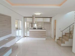 Casa Condominio com 94m², 3 dormitórios no bairro Nossa Senhora das Graças em Canoas para Comprar