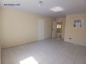 Casa com 65m², 2 dormitórios no bairro Mato Grande em Canoas para Alugar