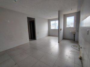 Apartamento com 47m², 2 dormitórios no bairro Olaria em Canoas para Alugar