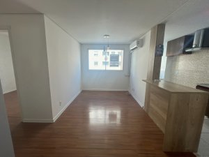 Apartamento com 50m², 2 dormitórios no bairro São José em Canoas para Alugar