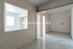 Conjunto/Sala com 60m² no bairro Centro em Canoas para Alugar