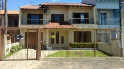 Sobrado com 249m², 4 dormitórios no bairro São José em Canoas para Comprar