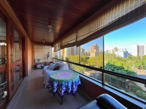 Cobertura com 200m², 3 dormitórios no bairro Centro em Canoas para Alugar