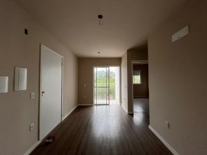 Apartamento com 65m², 2 dormitórios no bairro Olaria em Canoas para Alugar