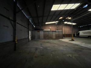 Depósito/Pavilhão com 549m² no bairro Fátima em Canoas para Alugar