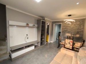 Casa Condominio com 85m², 2 dormitórios no bairro Igara em Canoas para Comprar